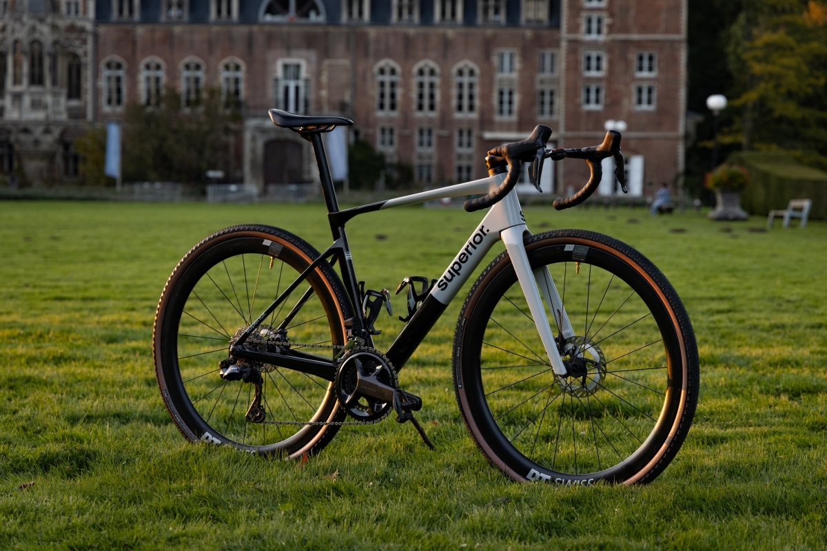 N4tv6xZiM1YL1QS87tc2YZHwQ44V.jpg