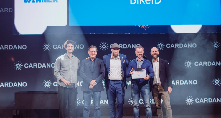 Polska firma BikeID zwycięzcą międzynarodowego konkursu na Cardano Summit - największego wydarzenia w blockchain w 2025
