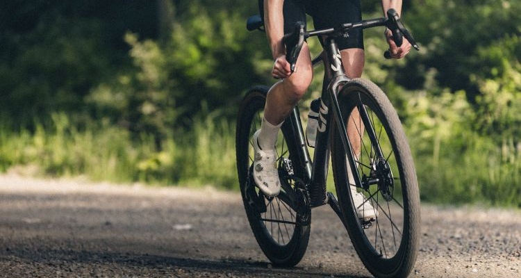 NOWA DEVOTE ADVANCED SL WYZNACZA NOWY STANDARD W GRAVELOWYM ŚCIGANIU