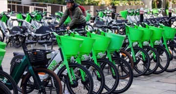 Rowery elektryczne pokrywają połowę brytyjskiego rynku dostaw jedzenia